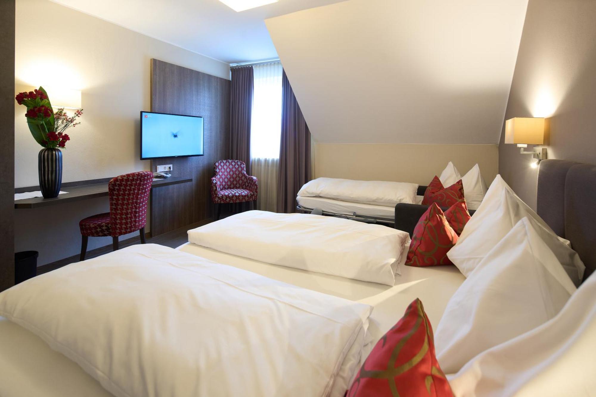 Hotel Staffler Odelzhausen Eksteriør bilde